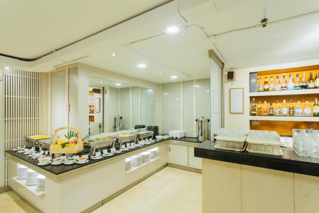 Seasons Siam Hotel Bangkok Exterior foto